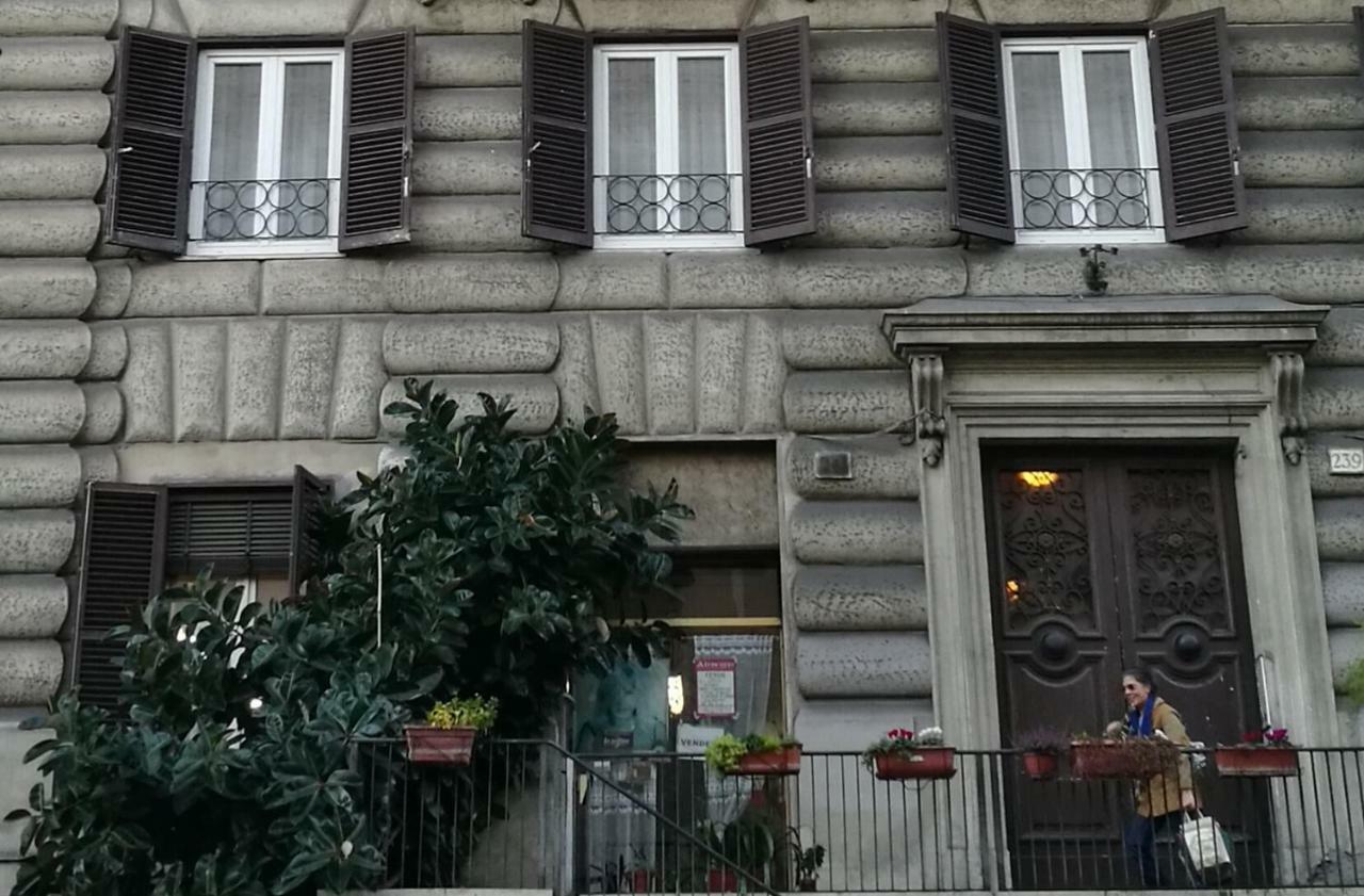 Al Trenino Accomodation Hotell Rom Exteriör bild
