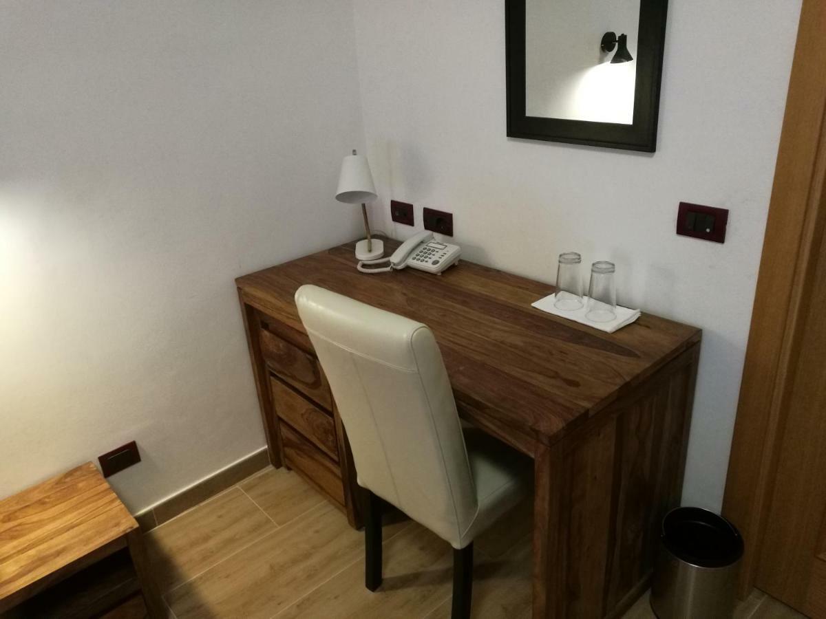 Al Trenino Accomodation Hotell Rom Exteriör bild
